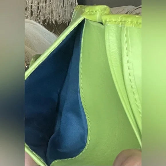 Coach Signature Wallet - Picture 8 of 15